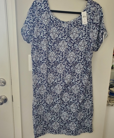 Loft 16/18 plus beach dress - Picture 1 of 2